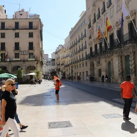 The Penthouse Sun&garden Apartment Alicante